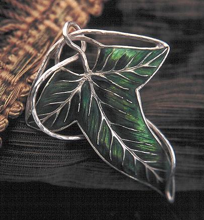 jewellry_leafbrooch.jpg
